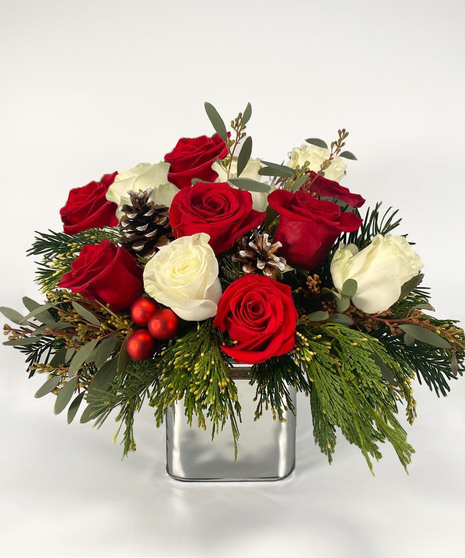 Christmas and Holiday Floral Designs - Robertson's Flowers